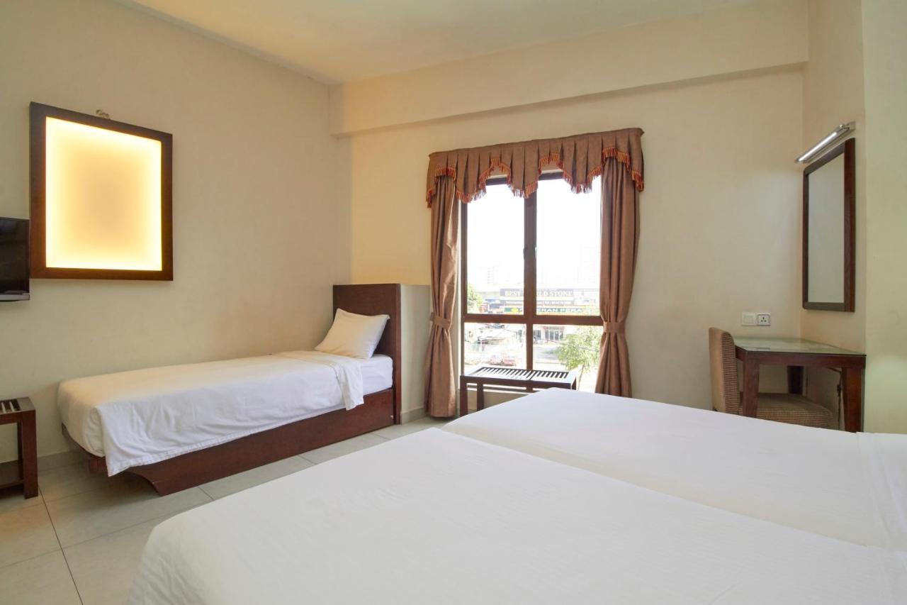 Kepong Hotel Куала-Лумпур Екстер'єр фото